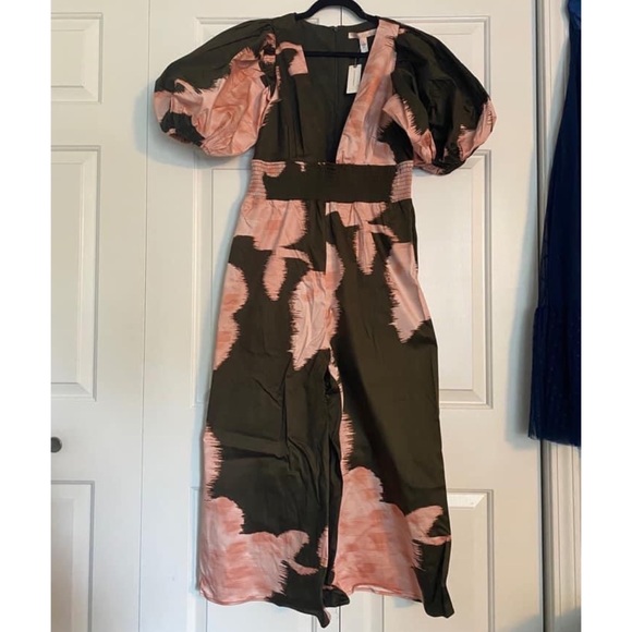 Hutch Anthropologie V Neck Puff Sleeve Jumpsuit Sz L NWT - Picture 3 of 3